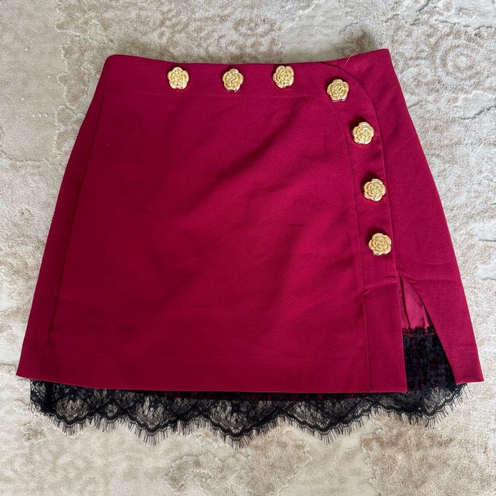 Commense Burgundy Mini Skirt with Gold Buttons & Black Lace Trim